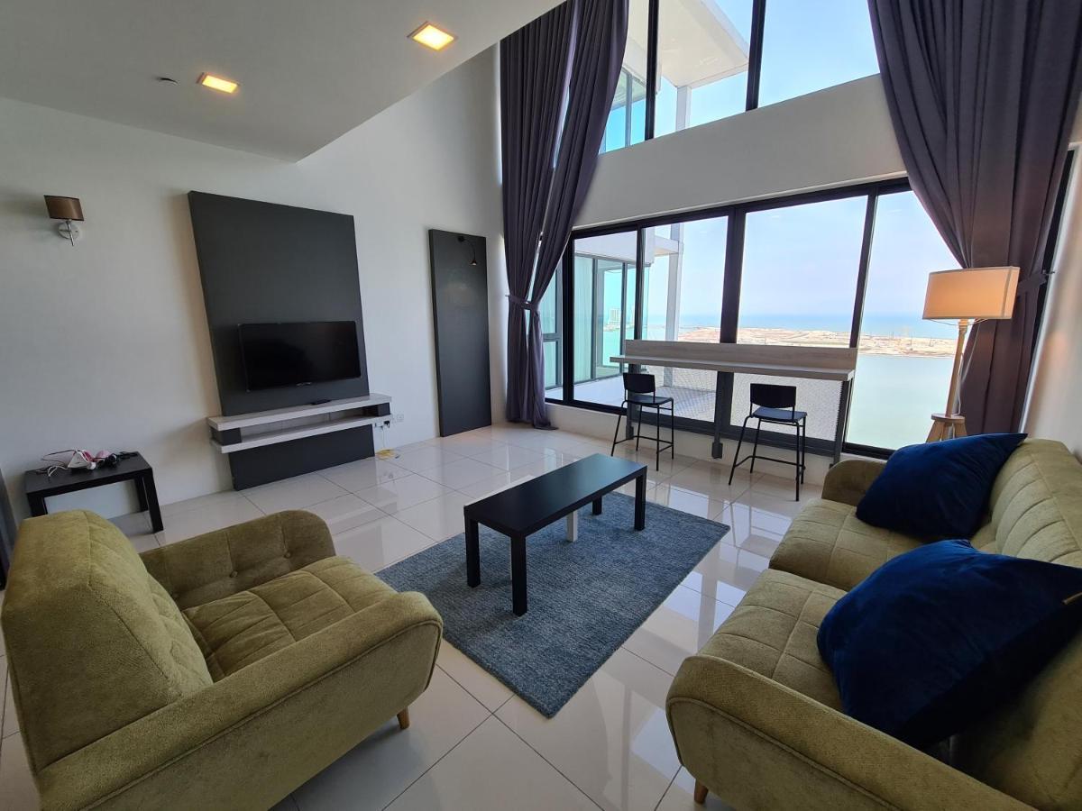 Sunrise Gurney Premium Executive City/Seafront Suite - Penang Джорджтаун Экстерьер фото