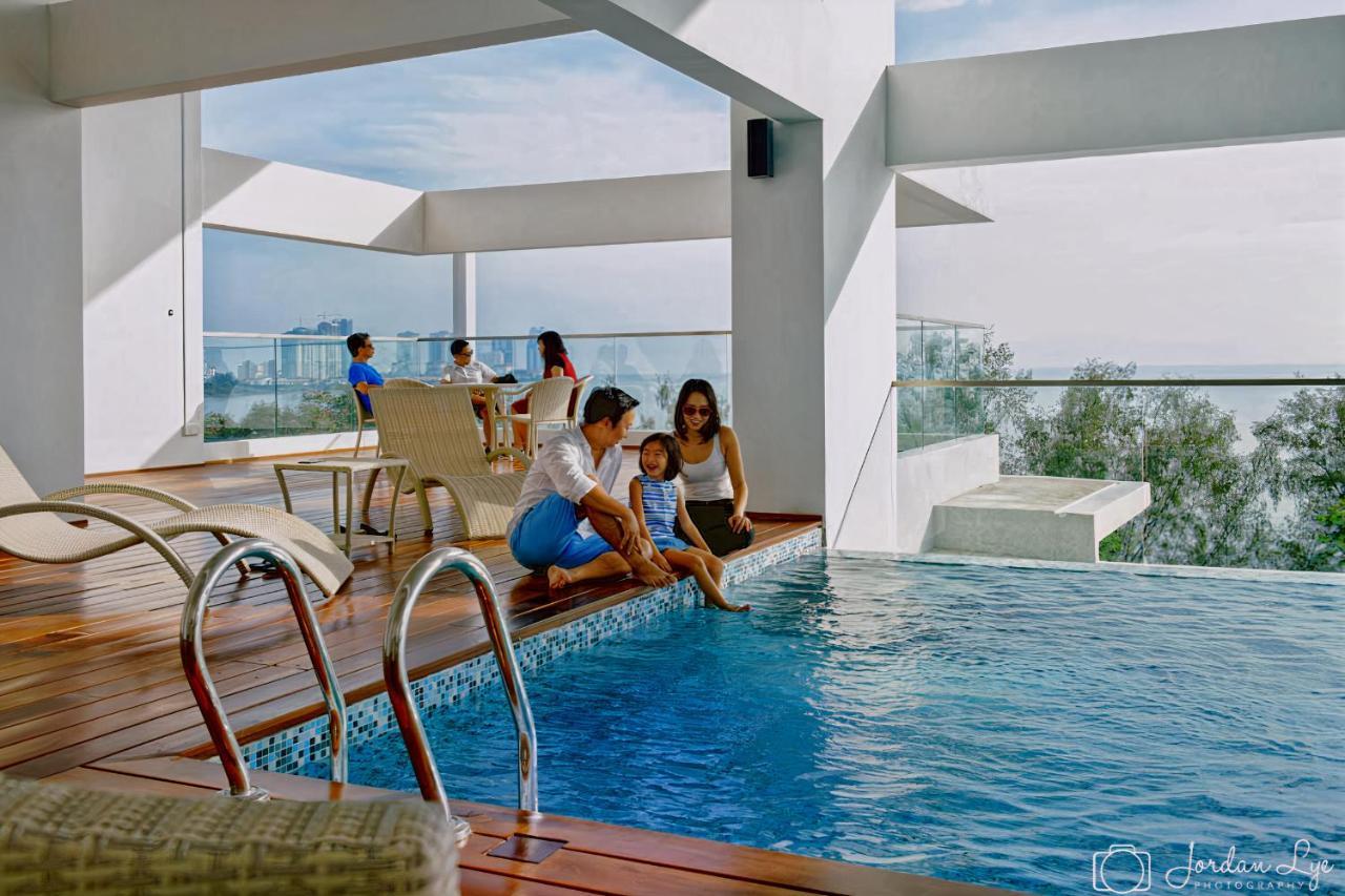 Sunrise Gurney Premium Executive City/Seafront Suite - Penang Джорджтаун Экстерьер фото