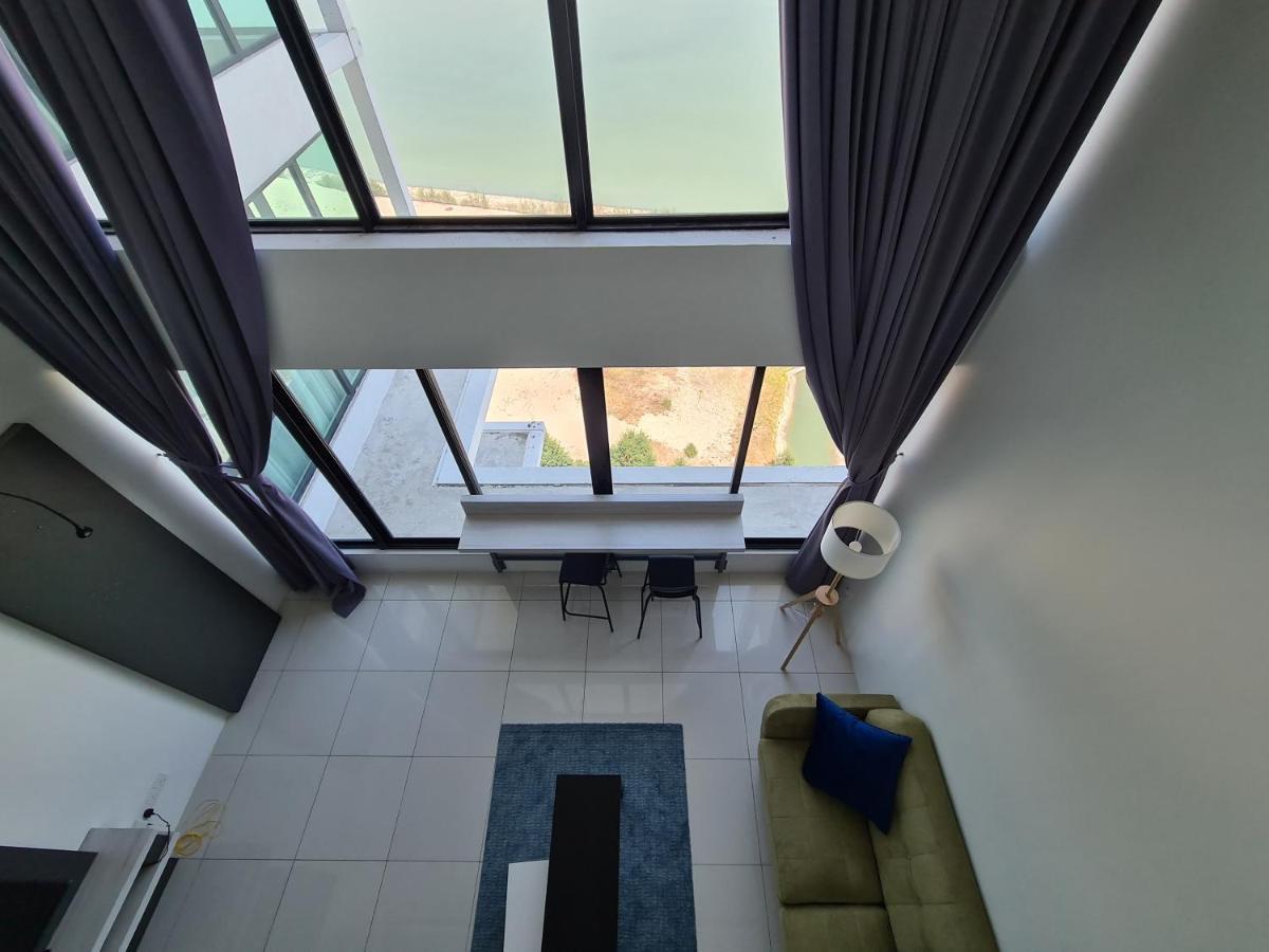 Sunrise Gurney Premium Executive City/Seafront Suite - Penang Джорджтаун Экстерьер фото
