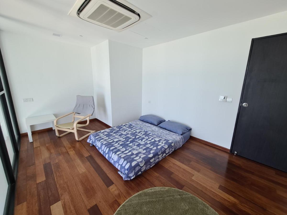 Sunrise Gurney Premium Executive City/Seafront Suite - Penang Джорджтаун Экстерьер фото
